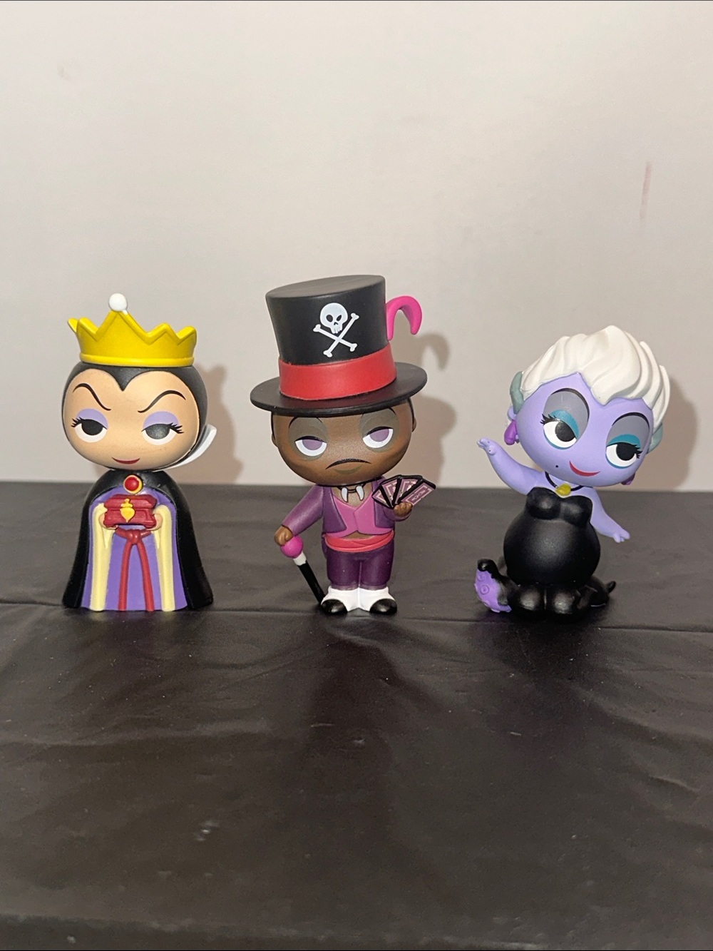 Disney Funko Mystery Minis VILLAINS Lot 3 Facilier Ursula Evil Queen BRAND NEW